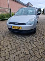 Ford Fiesta 1.3 8V 5DR 2002 Grijs APK 23-04-25, 47 €/maand, Origineel Nederlands, Te koop, Zilver of Grijs