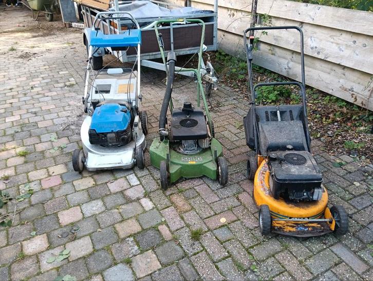 3 grasmaaiers, Tuin en Terras, Grasmaaiers, Gebruikt, Cirkelmaaier, Versnellingen, Ophalen of Verzenden