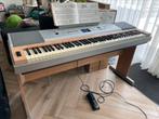 Mooie Yamaha dgx-620 digitale piano met veel functies, Muziek en Instrumenten, Ophalen, Zwart, Digitaal, Zo goed als nieuw