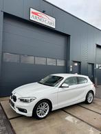 BMW 1-Serie 120i 177pk 2015 Wit - COMPLEET IN ORDE, Auto's, 1-Serie, 65 €/maand, Achterwielaandrijving, USB