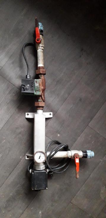 Warmwater circulatie unit.  beschikbaar voor biedingen