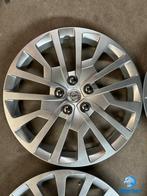 ORIGINELE Opel Vivaro wieldoppen 17 inch, Auto diversen, Wieldoppen, Ophalen of Verzenden, Gebruikt