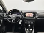 Volkswagen T-Roc 1.5 TSI Style Automaat Pano.dak Adap.Cruise, Auto's, Volkswagen, Euro 6, 4 cilinders, 150 pk, Zwart