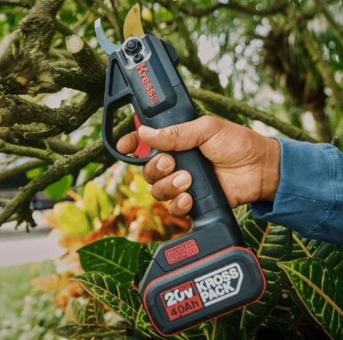 Kress 20 V snoerloze snoeischaar actiepakket-BESPAAR 85 EURO, Tuin en Terras, Snoeischaren, Nieuw, 20 t/m 29 mm, Ophalen of Verzenden