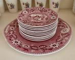 Taartbord + gebaksbordjes teadrinker rood Maestricht, Antiek en Kunst, Antiek | Servies los, Ophalen of Verzenden