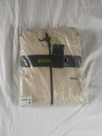 Hugo Boss Trainingspak (Maat L) Nieuw, Maat 52/54 (L), Beige, Nieuw, Ophalen of Verzenden