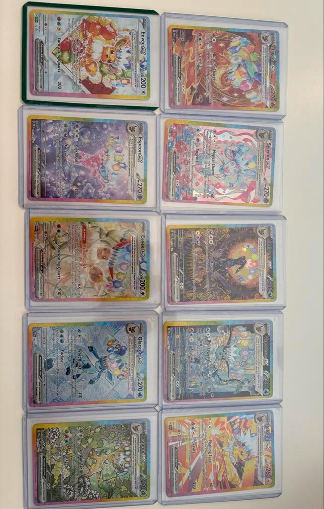 Pokémon Prismatic Eeveelutions, Hobby en Vrije tijd, Verzamelkaartspellen | Pokémon, Zo goed als nieuw, Losse kaart, Foil, Ophalen of Verzenden