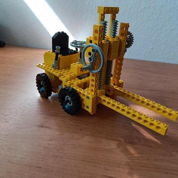 Lego Technic expert builder 850 heftruck, uit 1977 beschikbaar voor biedingen