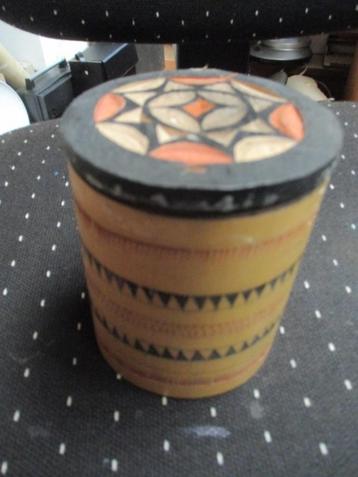 koffiebus, bamboe ,et deksel, Indonesie TORAJA COFFEE beschikbaar voor biedingen