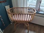 Rotan wieg, Kinderen en Baby's, Babywiegjes en Ledikanten, Ophalen, Zo goed als nieuw, Wieg