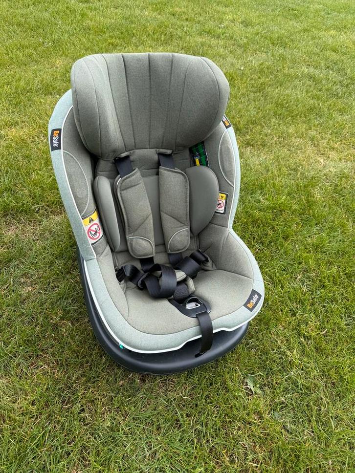 Besafe iZi Modular i-Size Autostoel + Base, Kinderen en Baby's, Autostoeltjes, Zo goed als nieuw, Overige merken, 0 t/m 18 kg