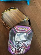 Pokémon Kaarten Tin - Vol met kaarten!, Hobby en Vrije tijd, Verzamelkaartspellen | Pokémon, Ophalen of Verzenden, Gebruikt, Meerdere kaarten