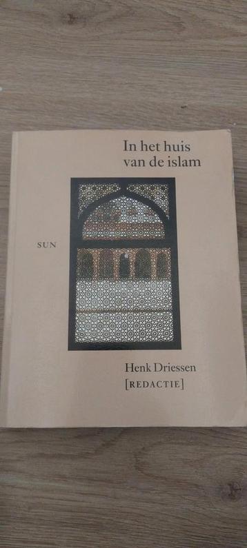 In het huis van de islam beschikbaar voor biedingen