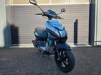 PEUGEOT KISBEE 4T E5 BROM 01-2023 STREETLINE 6600KM 1e Eig., Fietsen en Brommers, Scooters | Peugeot, Overige modellen, Maximaal 45 km/u