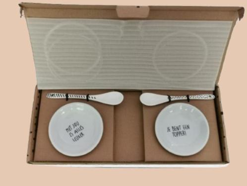 GUSTA Theeset 4-delig KADO TIP Heel Leuk Kado!!, Huis en Inrichting, Keuken | Servies, Nieuw, Schaal of Schalen, Overige stijlen