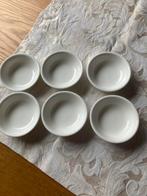 6 mooie roomwitte petit fours schaaltjes, Ophalen of Verzenden, Zo goed als nieuw, Overige stijlen, Schaal of Schalen