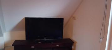 Tv 32 inch.  25 EURO beschikbaar voor biedingen