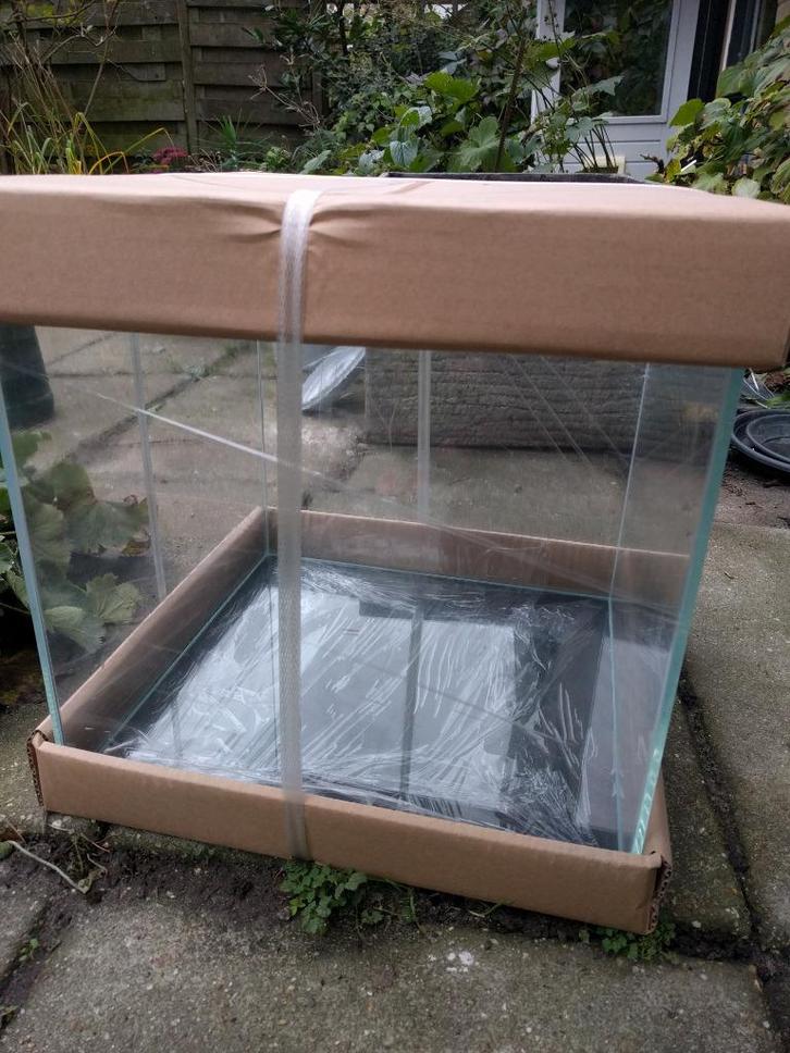 Scapers aquarium cube 36x36x36, Dieren en Toebehoren, Vissen | Aquaria en Toebehoren, Nieuw, Leeg aquarium, Ophalen