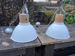 2 Industriële Witte Lampen, Ophalen of Verzenden, Gebruikt, Metaal, Minder dan 50 cm