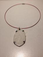 een spang met hanger van edelsteen, Verzenden, Wit, Nieuw, Steen of Mineraal