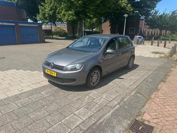 Volkswagen Golf 1.2 TSI Comfortline BlueMotion 1-eigenaar beschikbaar voor biedingen