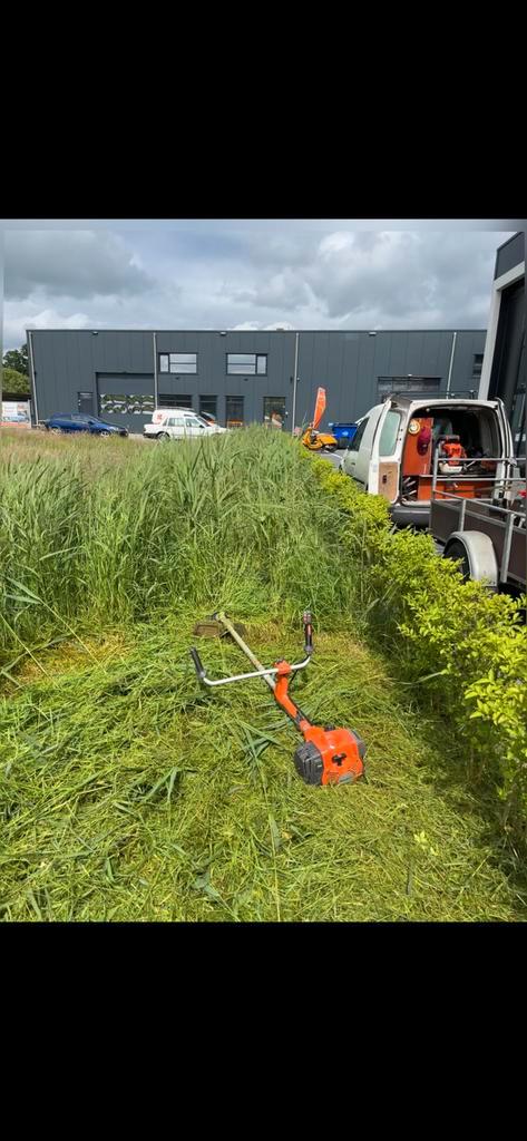 Hovenier aangeboden!, Diensten en Vakmensen, Tuinmannen en Stratenmakers, Bestrating, Tuin- of Vijveraanleg, Tuinonderhoud of Snoeiwerk