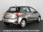 Toyota Yaris 1.0 VVT-i Active | Airco | Camera | 1e eigenaar, Stof, Gebruikt, 730 kg, Bedrijf