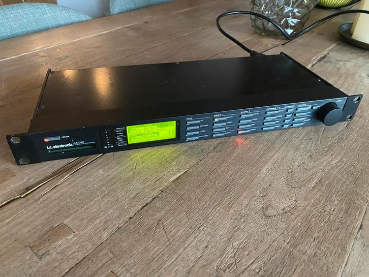 TC Electronic M2000 Multi-Effect Unit, Muziek en Instrumenten, Effecten, Gebruikt, Chorus, Delay of Echo, Distortion, Overdrive of Fuzz
