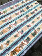 30 stuks mooi afgebiesde antieke randtegels 15x7,5cm