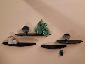 Wandplank Wandplanken Hout + Spiegel NIEUW 80cm 60cm Zwart

 beschikbaar voor biedingen