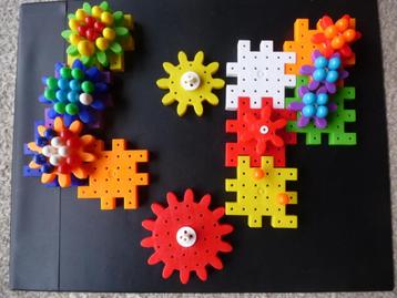 Quercetti, 75 delen beschikbaar voor biedingen