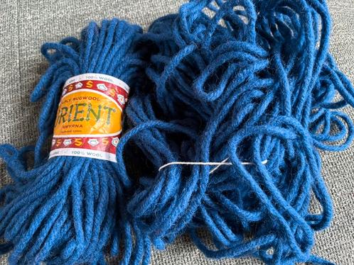 Smyrna wol blauw / Orient, Hobby en Vrije tijd, Breien en Haken, Zo goed als nieuw, Breien of Haken, Wol of Garen, Ophalen of Verzenden