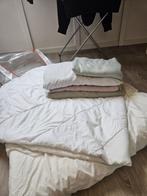 200x200 zomer- en winterdekbed + dekbedovertrekken, Ophalen, Gebruikt, Overige kleuren, Tweepersoons