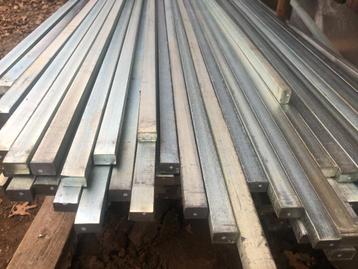 Verzinkte strip, plat  20 x 15 mm,  Lengte 3 meter beschikbaar voor biedingen