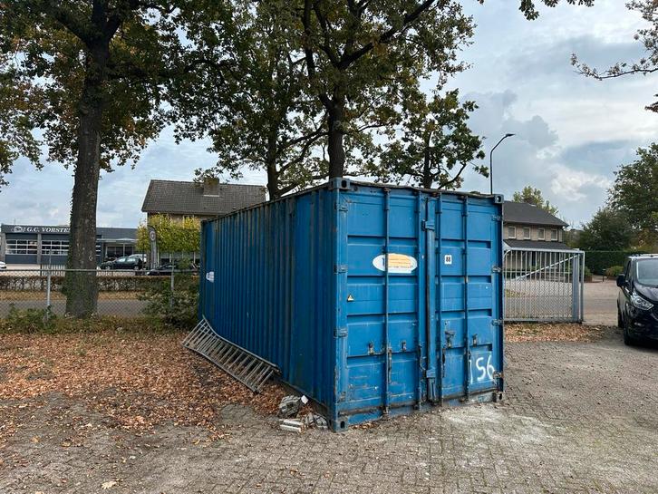 Opslagcontainer - Nieuw dakleer nodig, Zakelijke goederen, Machines en Bouw | Keten en Containers, Ophalen of Verzenden