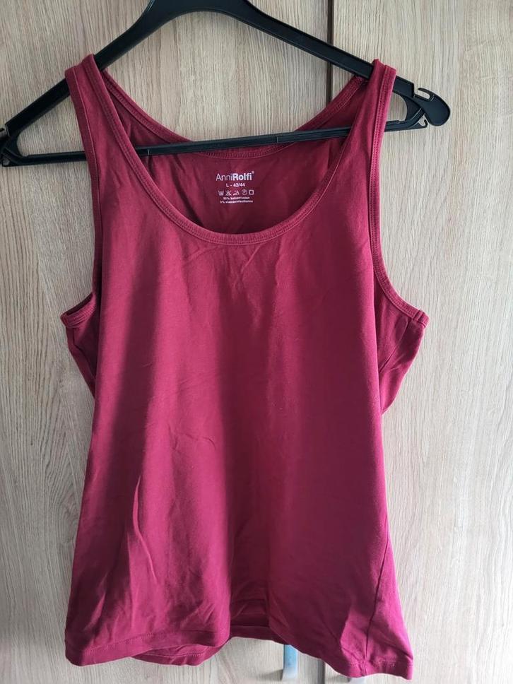 rode anni rolfi top maat l 42/44, Kleding | Dames, Tops, Zo goed als nieuw, Maat 42/44 (L), Rood, Zonder mouw, Ophalen of Verzenden