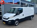 Iveco Daily 35S13V 2.3 352 H1 L2 (bj 2016), Auto's, 13 km/l, Gebruikt, Zwart, Wit