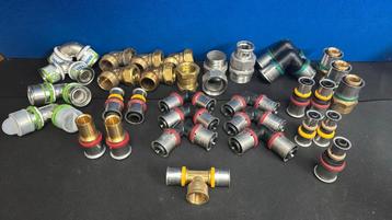 Henco Koppelingen en/of Koper Knel koppelingen beschikbaar voor biedingen