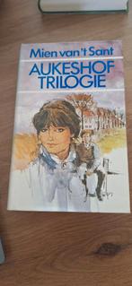Aukeshof Trilogie, Ophalen of Verzenden, Zo goed als nieuw