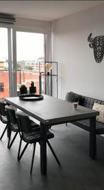 Betonlook Xooon eettafel, Ophalen, 50 tot 100 cm, Zo goed als nieuw, Vijf personen of meer