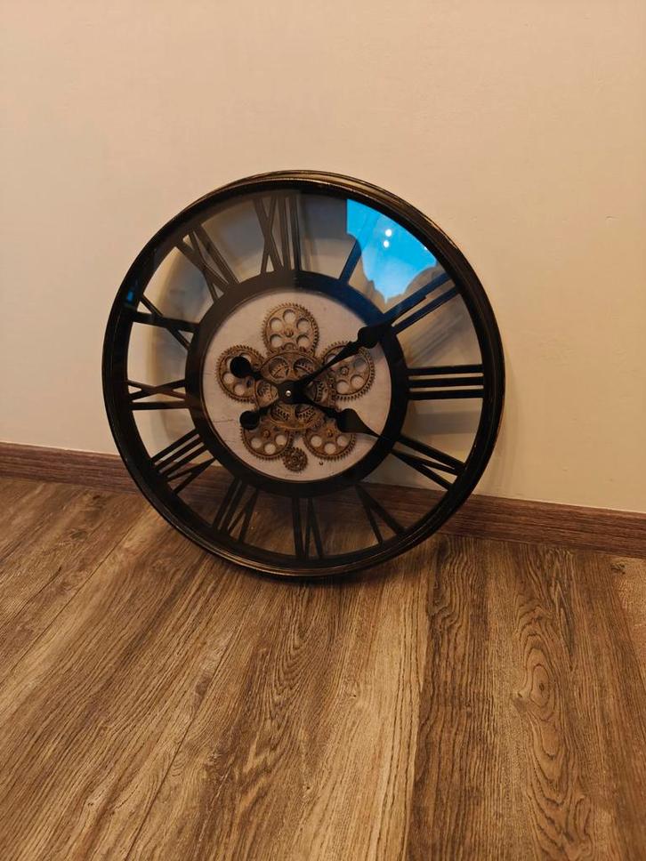 Mooie Wandklok met Tandwielen, industriële stijl., Huis en Inrichting, Woonaccessoires | Klokken, Gebruikt, Wandklok, Analoog