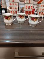 Royal Albert Old Country Roses Mokken (3 stuks), Gebruikt, Ophalen of Verzenden, Overige stijlen, Kop(pen) en/of Schotel(s)