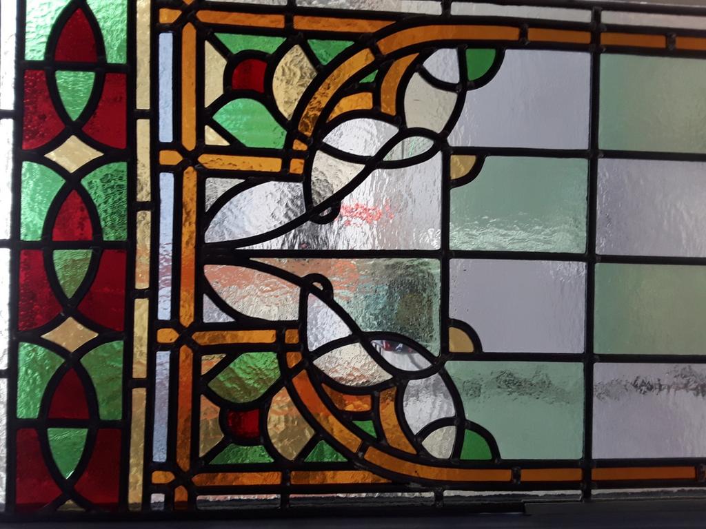 Glas restanten van glas in lood ramen, Gevelraam of Ruit, Gebruikt, Minder dan 80 cm, Ophalen of Verzenden