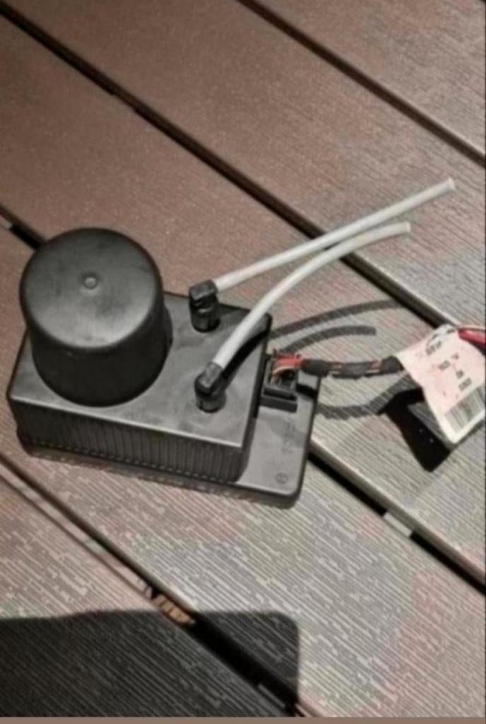 CENTRALE DEURVERGRENDELING POMP MERCEDES W211 W219 W203 E63, Ophalen of Verzenden