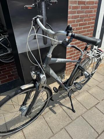 fiets beschikbaar voor biedingen