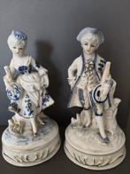 Porseleinen beeldjes van een koppel, Antiek en Kunst, Ophalen of Verzenden
