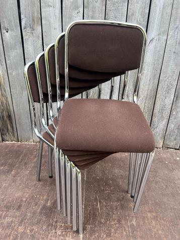 Bruine BULO ‘Brussel’ stoel | Vintage jaren 70  | 55 stuks beschikbaar voor biedingen