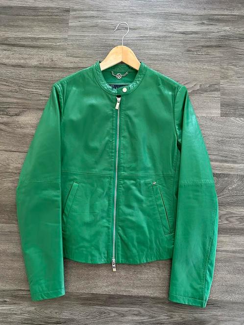 Armani leren jasje dames kleur groen maat 40 (It 46), Kleding | Dames, Jasjes, Kostuums en Pakken, Nieuw, Jasje, Maat 38/40 (M)