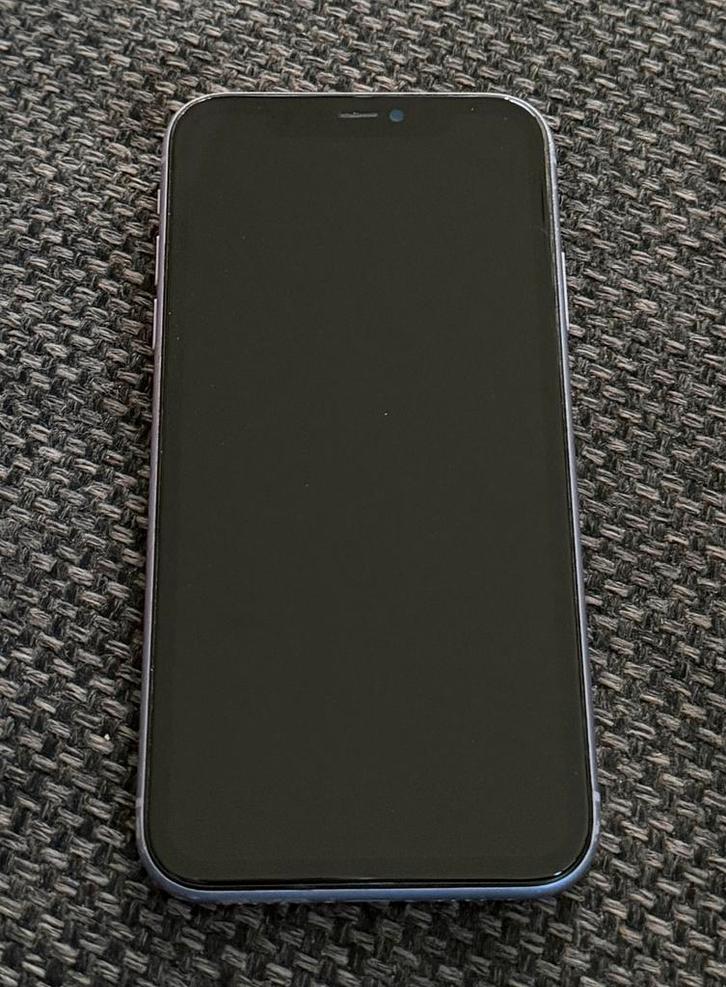 Iphone 11, Telecommunicatie, Mobiele telefoons | Apple iPhone, Gebruikt, 64 GB, Zonder abonnement, iPhone 11, Paars, Ophalen of Verzenden
