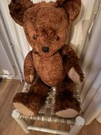 Twee de zelfde teddyberen met bult in nek bieden, Verzamelen, Ophalen, Gebruikt, Stoffen beer, Overige merken